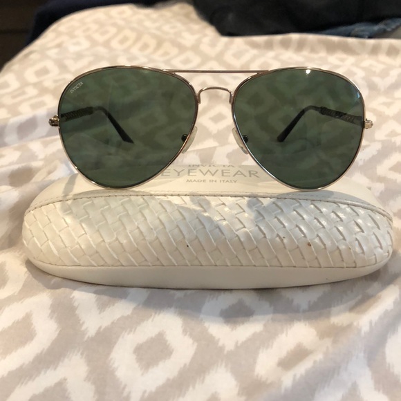 Invicta Accessories - Invicta Aviator sunglasses